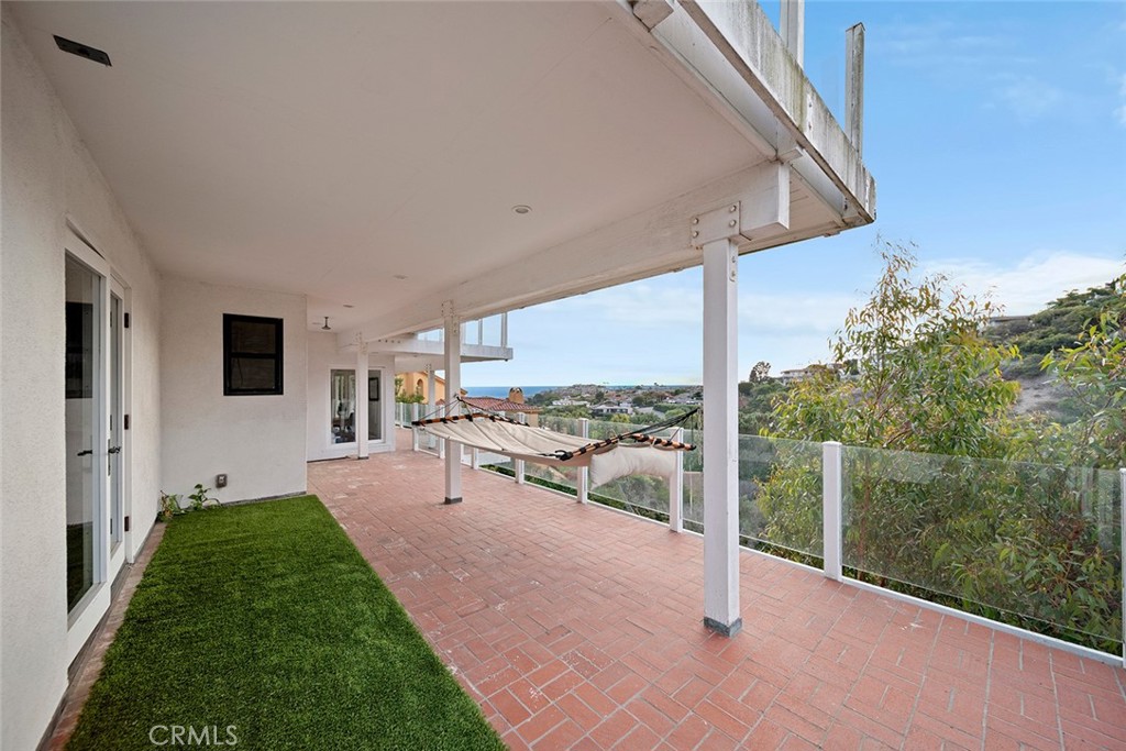 Emerald Bay (EB) - Residential Lease