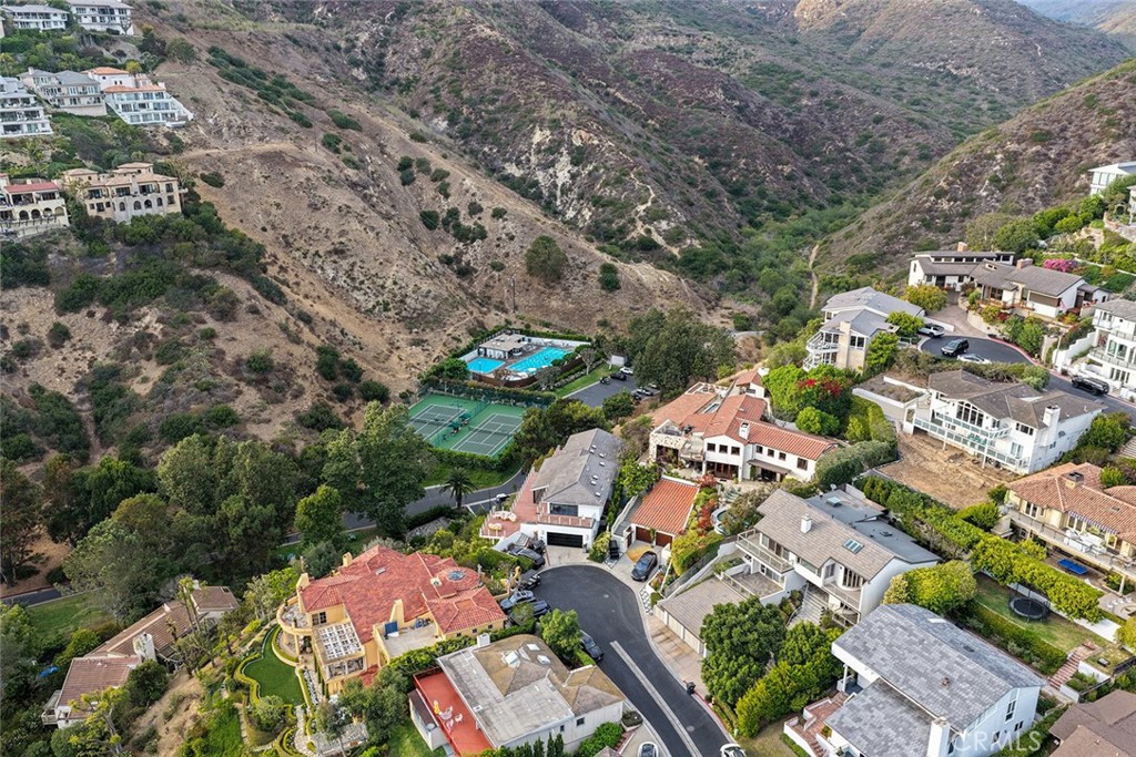 Emerald Bay (EB) - Residential Lease