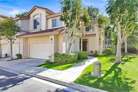 7700 E Viewrim Dr, Anaheim Hills, CA 92808 - MLS#: PW26040062