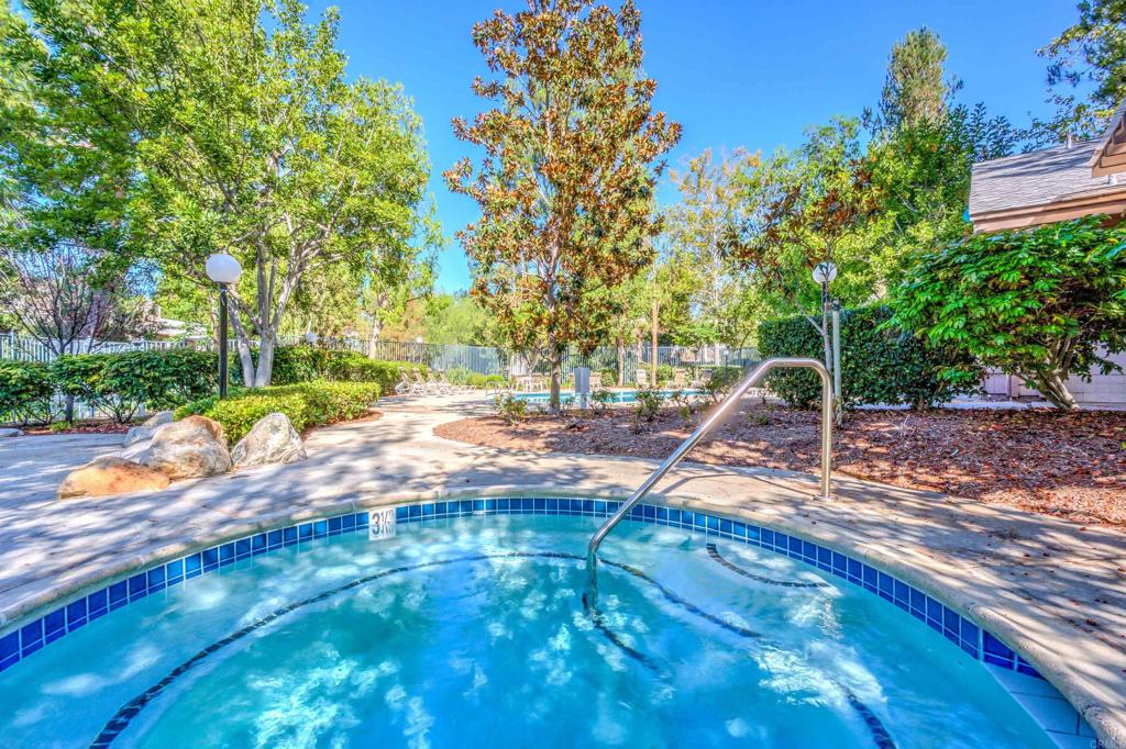 26701 quail creek 228