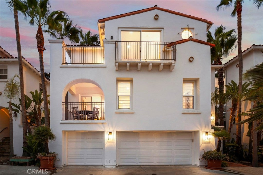253 W Marquita B