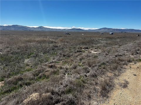 Photo of 0 Choctaw Trail, Santa Margarita, CA 93453 (MLS # PI25093970)