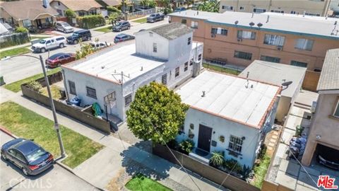 Photo of 2701 S Cloverdale Avenue, Los Angeles, CA 90016 (MLS # 25504463)