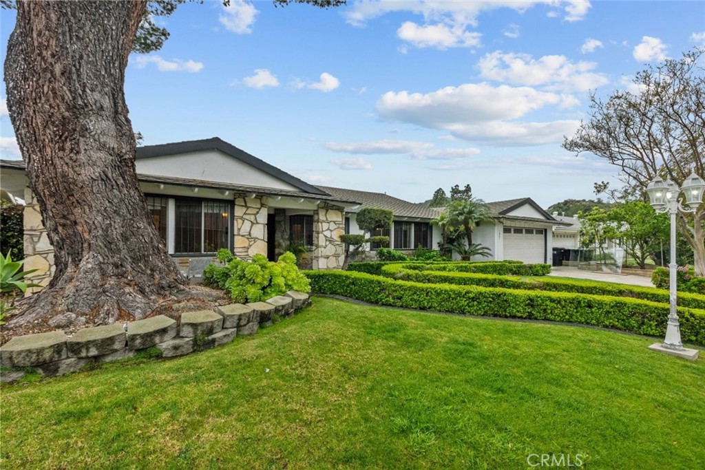1425 Belleau Road