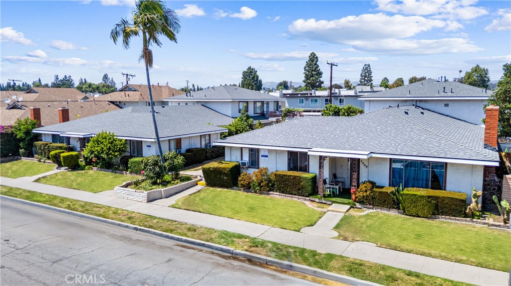 3049 Topaz Lane