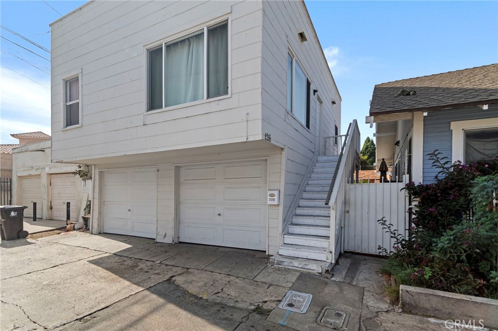 Willmore District (WM) - Residential Income