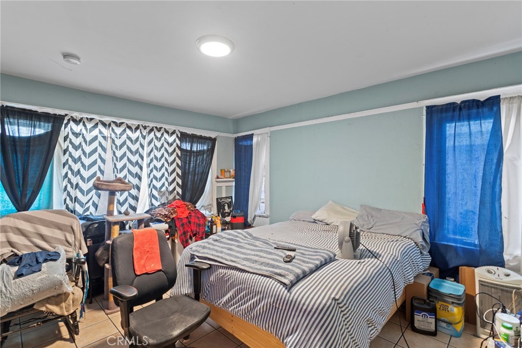 Willmore District (WM) - Residential Income