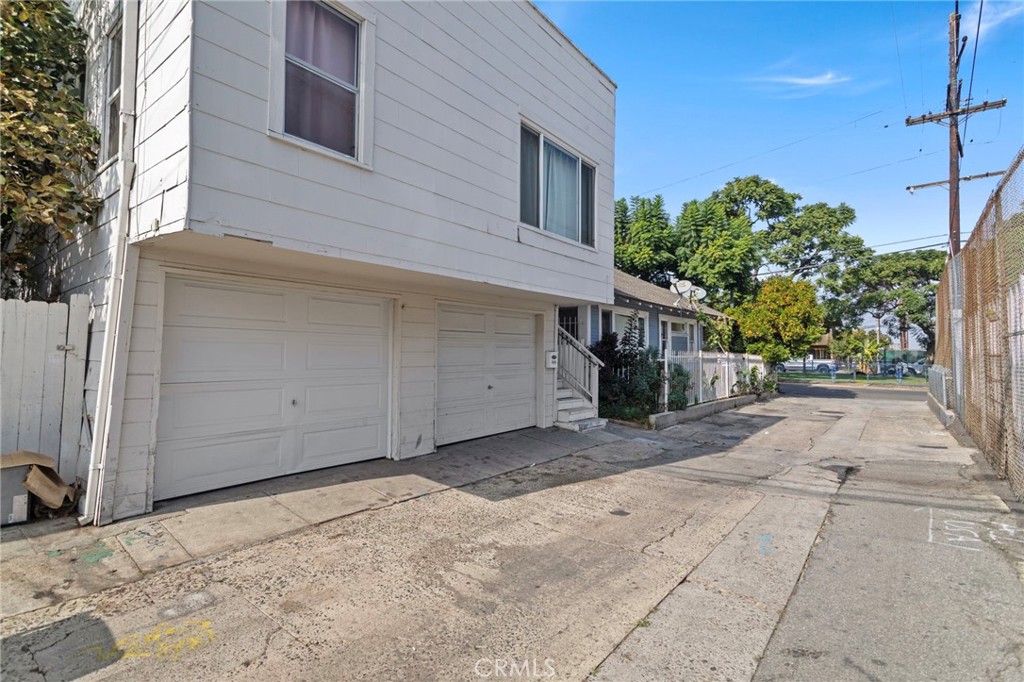 Willmore District (WM) - Residential Income