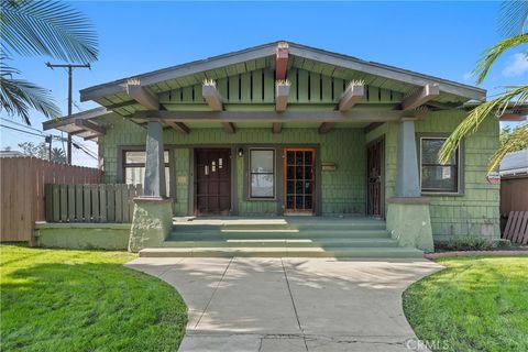 1029 Maine Avenue Long Beach CA 90813