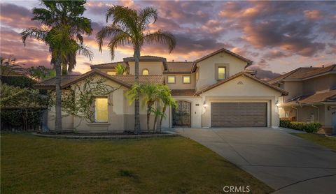 Photo of 41860 Dahlias Way, Murrieta, CA 92562 (MLS # CV26046575)