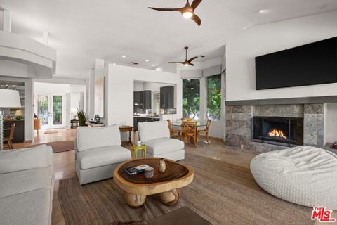 Photo of 47145 Via Lorca, La Quinta, CA 92253 (MLS # 26892897)