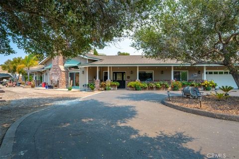 Tiny photo for 1685 Corbett Highlands Place, Arroyo Grande, CA 93420 (MLS # SC25144323)