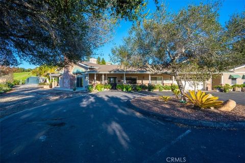 Tiny photo for 1685 Corbett Highlands Place, Arroyo Grande, CA 93420 (MLS # SC25144323)