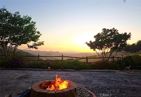 Tiny photo for 1685 Corbett Highlands Place, Arroyo Grande, CA 93420 (MLS # SC25144323)