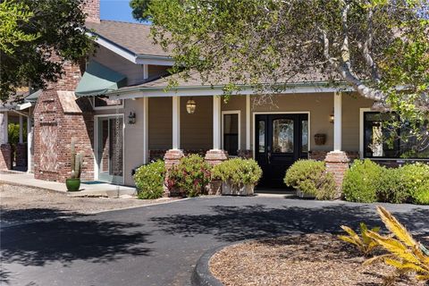 Tiny photo for 1685 Corbett Highlands Place, Arroyo Grande, CA 93420 (MLS # SC25144323)