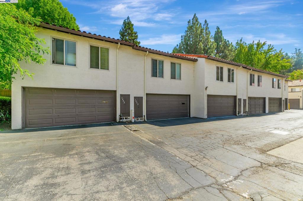 MISSION FREMONT - Residential