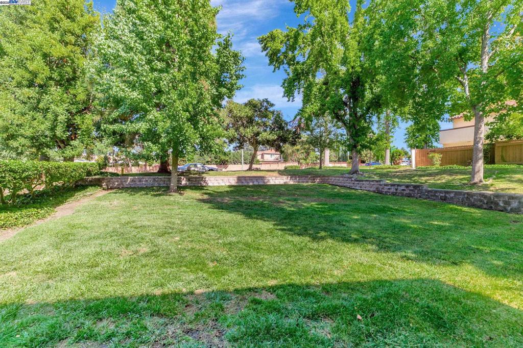 MISSION FREMONT - Residential