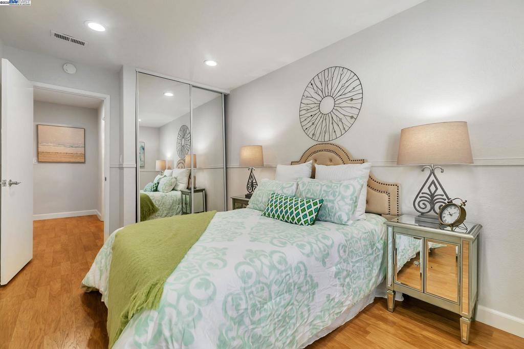 MISSION FREMONT - Residential