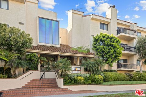 8180 Manitoba Street 149 Playa Del Rey CA 90293
