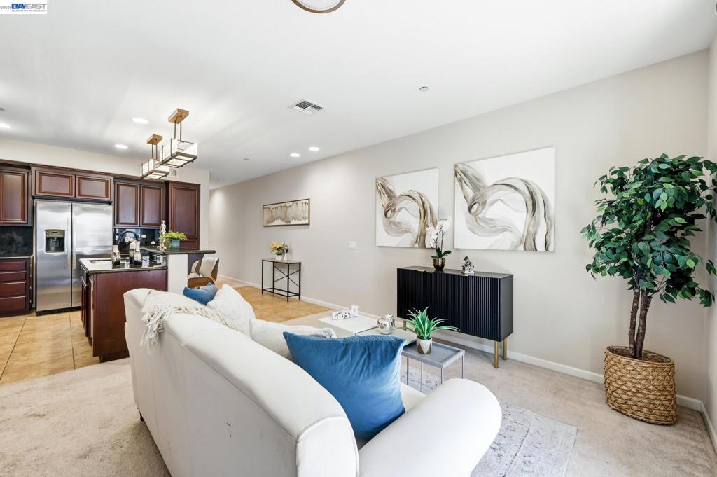 67 Bettencourt Way
