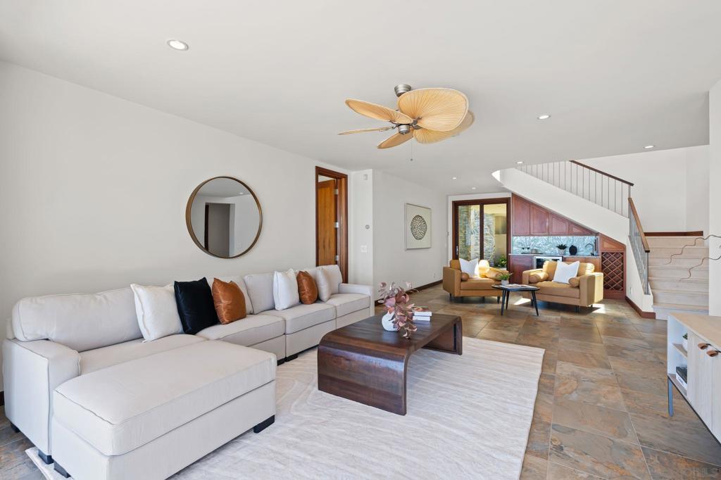 Del Mar - Residential