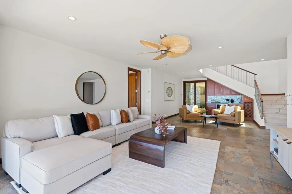 Del Mar, California 92014, United States, 4 Bedrooms Bedrooms, ,5 BathroomsBathrooms,Residential,Active,254203