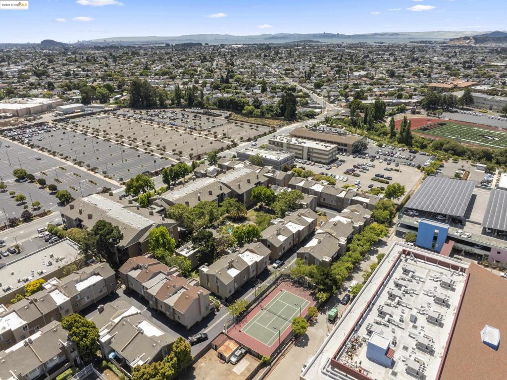 SAN PABLO PROP - Residential