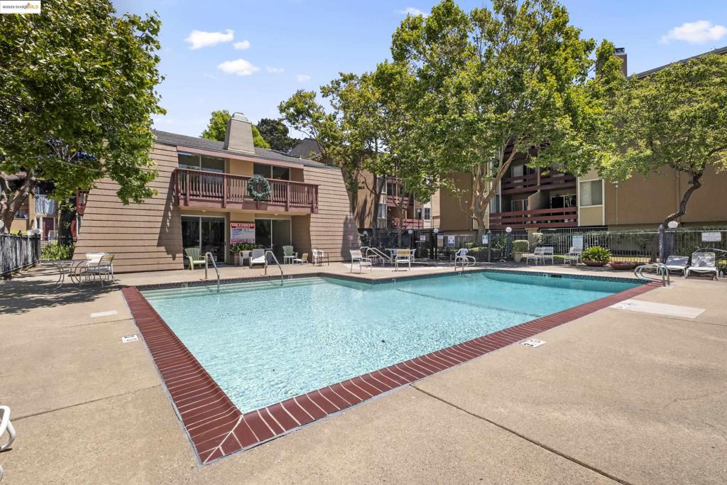 SAN PABLO PROP - Residential