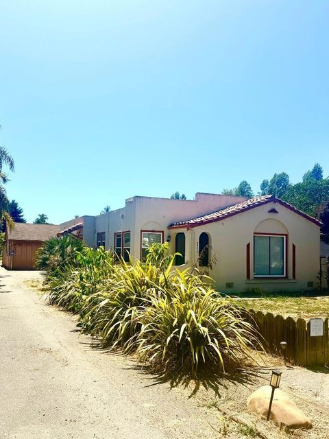 Photo of 2417 Freedom Boulevard #A, Watsonville, CA 95076 (MLS # ML82055397)
