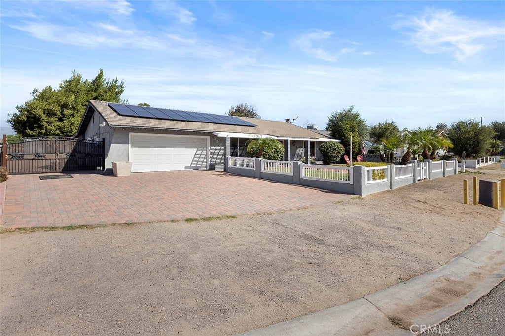 3591 Chestnut Drive