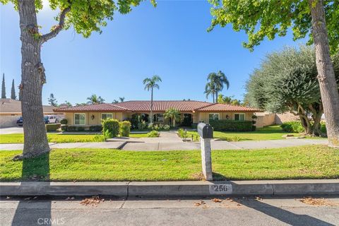 Photo of 256 W 18th St, Upland, CA 91784 (MLS # IG25247757)