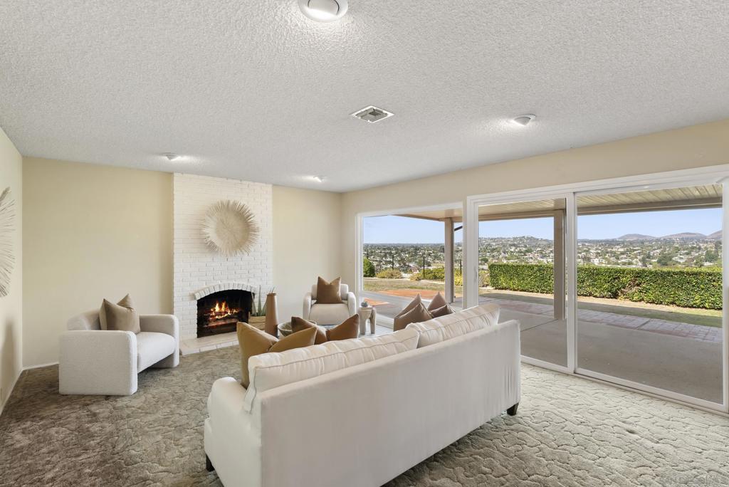 La Mesa - Residential