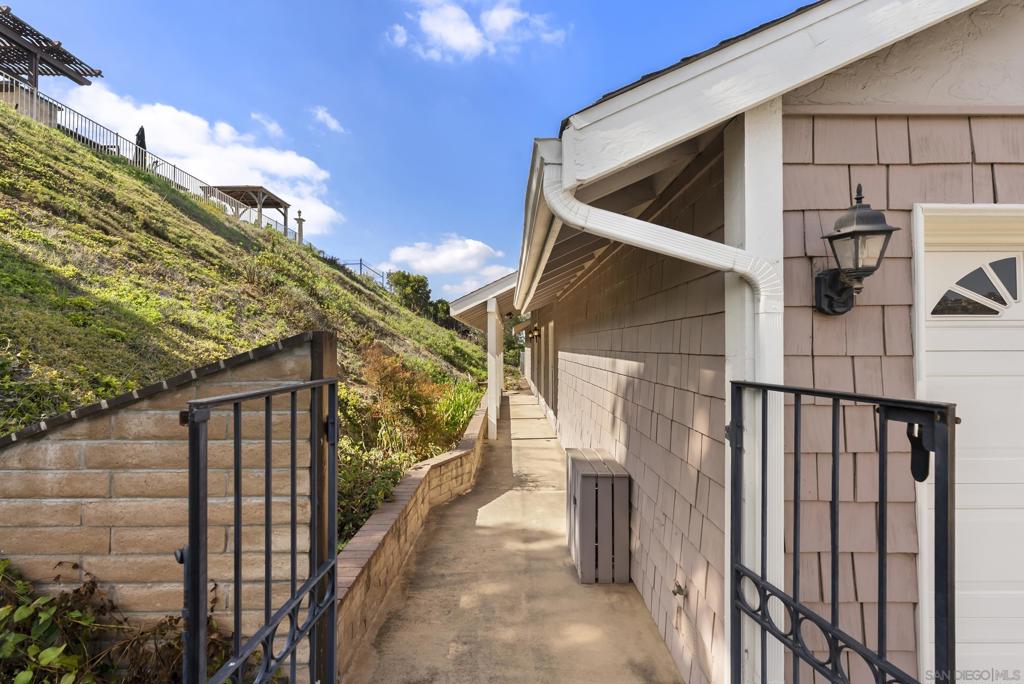 La Mesa - Residential