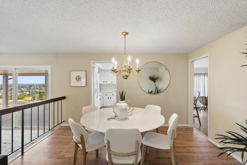 La Mesa - Residential