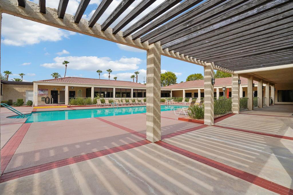 The Canyon - Manufactured In Park