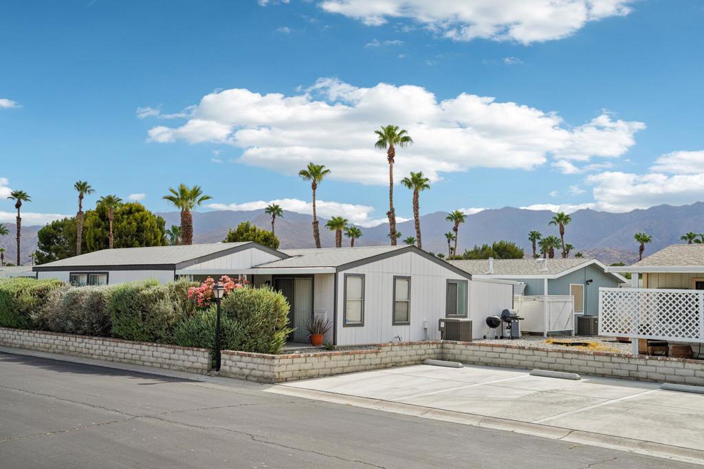 The Canyon - Manufactured In Park