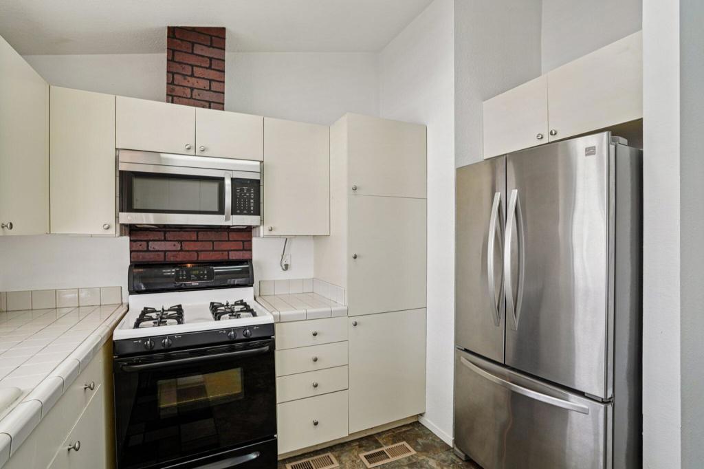 The Canyon - Manufactured In Park