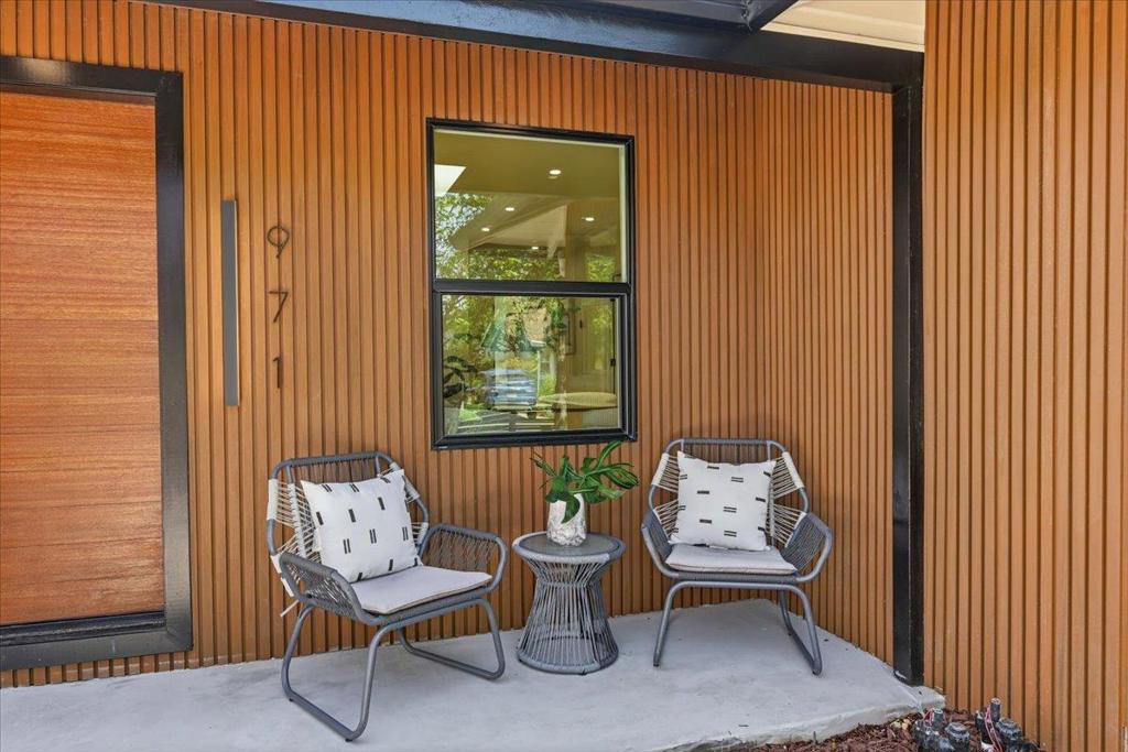 971 Madeline Lane