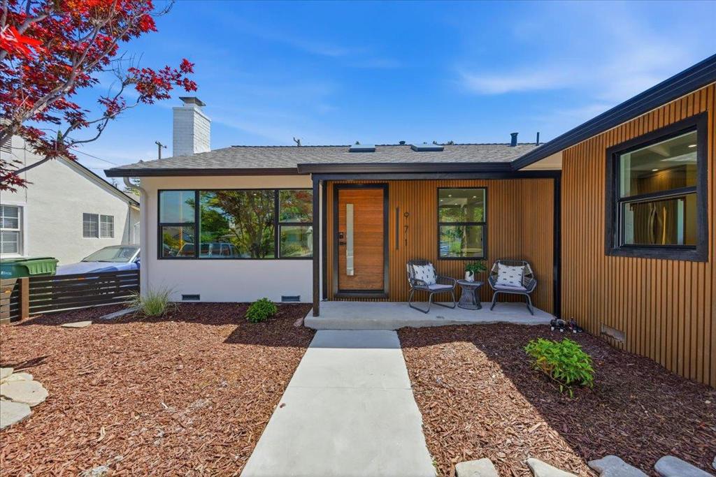 971 Madeline Lane