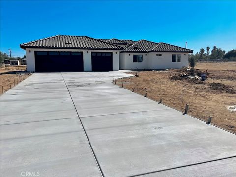 14999 Lilac Street Hesperia CA 92345
