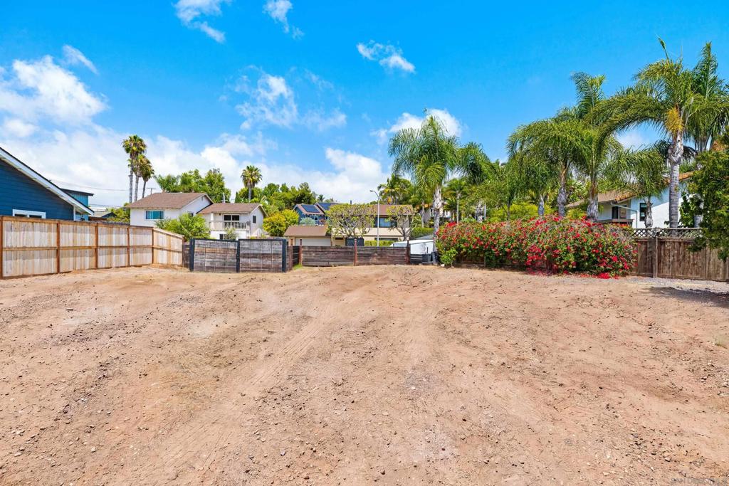 722 Piedras Oro Calle