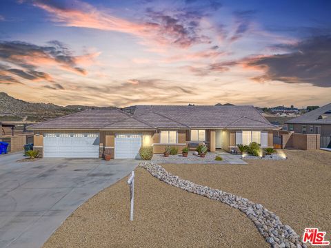 Photo of 17794 Cabazon Road, Apple Valley, CA 92307 (MLS # 25631157)