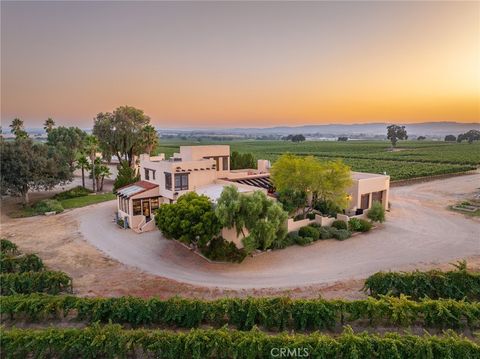 Tiny photo for 7010 Wilderness Lane, Paso Robles, CA 93446 (MLS # NS26028197)