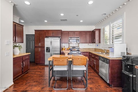 Tiny photo for 142 Cherrywood Street, Fillmore, CA 93015 (MLS # V1-38863)