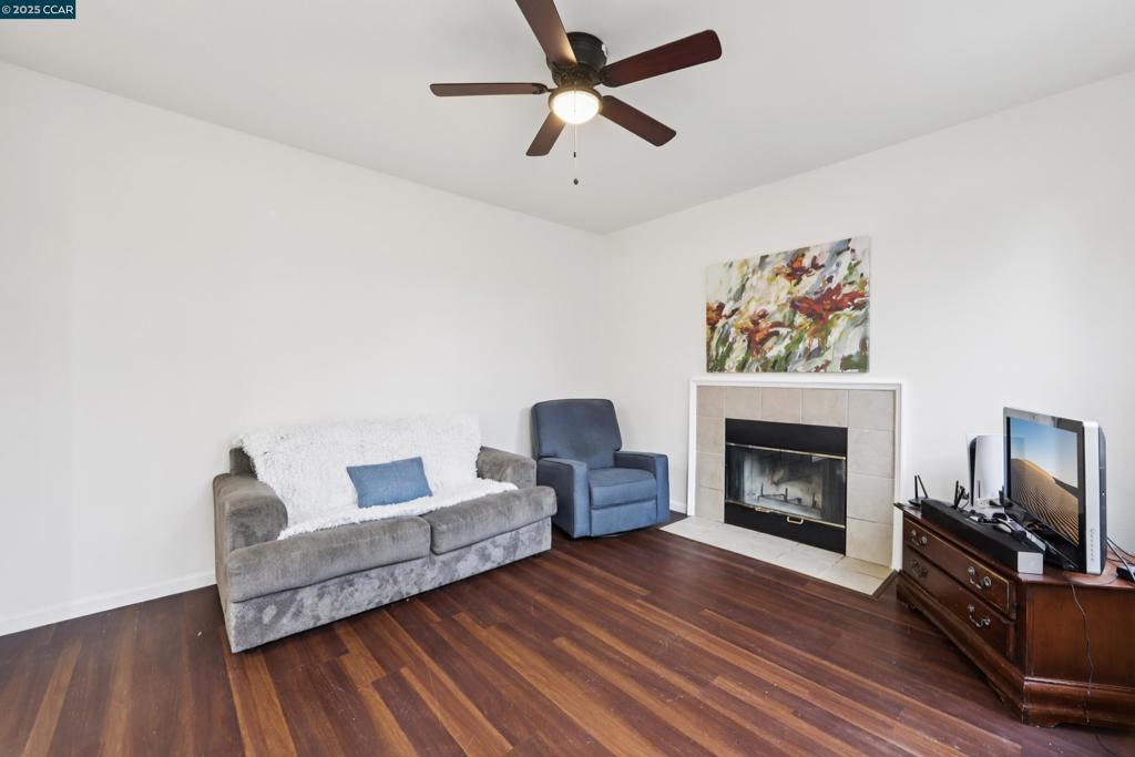 HUNTINGTON PARK - Residential