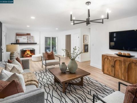 Photo of 320 Miranda Ln Ln, Alamo, CA 94507 (MLS # 41127654)