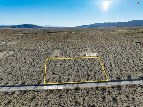 Photo of 0 California Avenue, Joshua Tree, CA 92252 (MLS # 260025814SD)