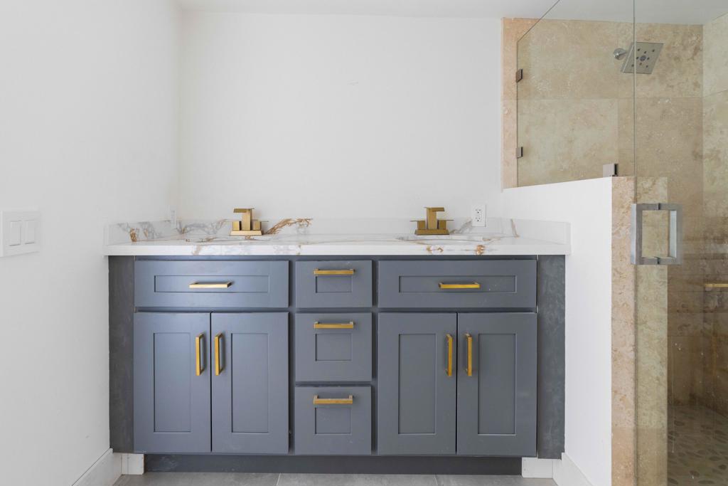 Tri Palm Estates - Residential