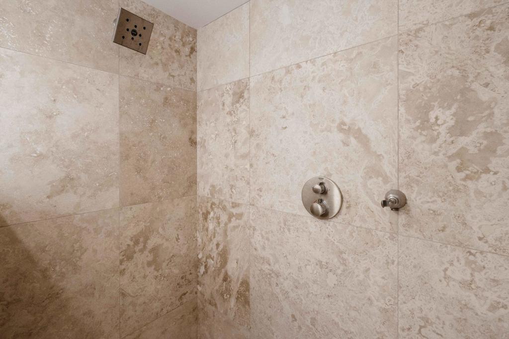 Tri Palm Estates - Residential