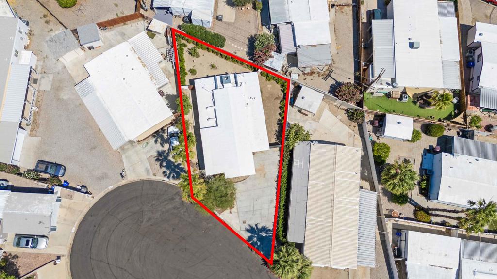 Tri Palm Estates - Residential